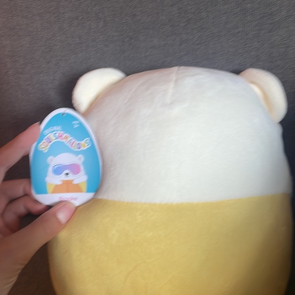 Cute and cuddly pillow perfect to sleep with - Picture 2 of 2